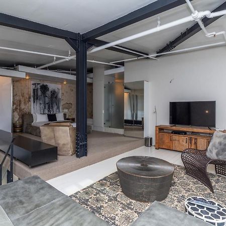 Appartement Luxury Penthouse In Wolroy House à Le Cap Extérieur photo