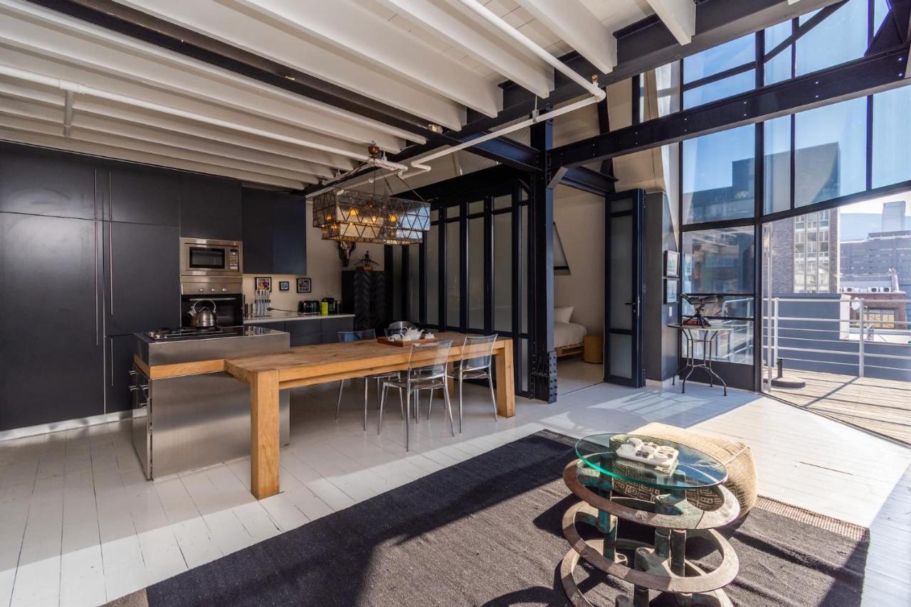Appartement Luxury Penthouse In Wolroy House à Le Cap Extérieur photo