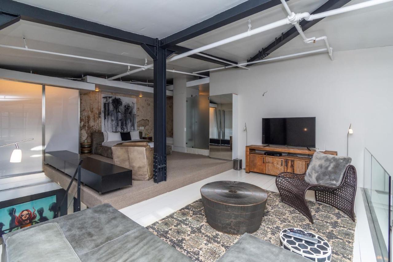 Appartement Luxury Penthouse In Wolroy House à Le Cap Extérieur photo
