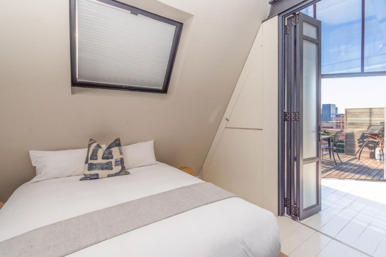 Appartement Luxury Penthouse In Wolroy House à Le Cap Extérieur photo